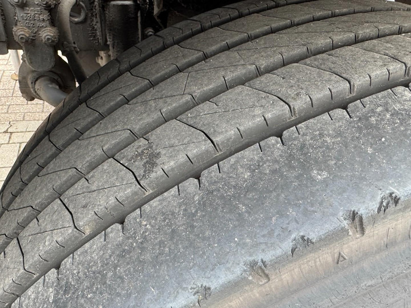 شاحنة كرين DAF CF85-360 6x2 HMF 1580 / 4S, EURO 5: صورة 20 شاحنة كرين DAF CF85-360 6x2 HMF 1580 / 4S, EURO 5: صورة 20