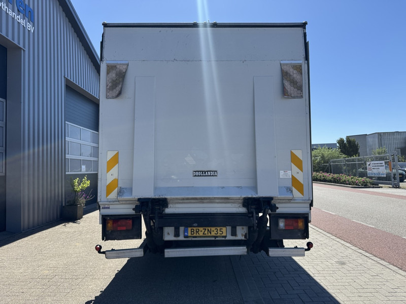 Iveco Eurocargo 100E17 - شاحنة ستارة: صورة 4 Iveco Eurocargo 100E17 - شاحنة ستارة: صورة 4
