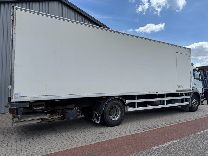 Mercedes-Benz Axor 1928, Chereau, Carrier 850 Easy Cold, Taillift - شاحنة الفريزر: صورة 3 Mercedes-Benz Axor 1928, Chereau, Carrier 850 Easy Cold, Taillift - شاحنة الفريزر: صورة 3