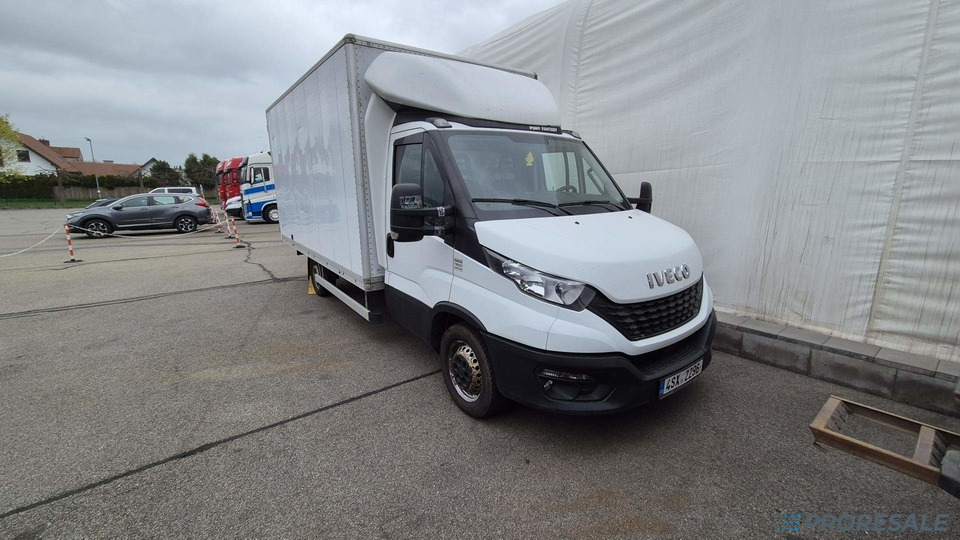 IVECO DAILY 35S16 skříň - 8 palet - شاحنة مغلقة الصندوق: صورة 1 IVECO DAILY 35S16 skříň - 8 palet - شاحنة مغلقة الصندوق: صورة 1