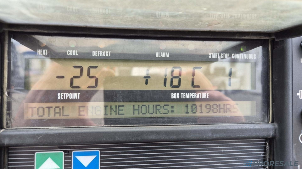 نصف مقطورة مُبرِّدة KRONE COOL LINER SD mrazírenský - MULTITEMP - dělící stěna + agregát CARRIER VECTOR 1950 Mt: صورة 8 نصف مقطورة مُبرِّدة KRONE COOL LINER SD mrazírenský - MULTITEMP - dělící stěna + agregát CARRIER VECTOR 1950 Mt: صورة 8