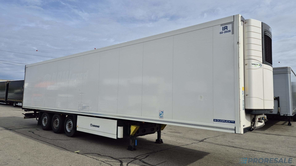 KRONE COOL LINER SD mrazírenský + agregát CARRIER VECTOR 1550 - نصف مقطورة مُبرِّدة: صورة 1 KRONE COOL LINER SD mrazírenský + agregát CARRIER VECTOR 1550 - نصف مقطورة مُبرِّدة: صورة 1