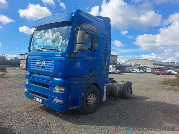 MAN TGA 18.440 4x2 BLS EURO 5 - وحدة جر: صورة 2 MAN TGA 18.440 4x2 BLS EURO 5 - وحدة جر: صورة 2