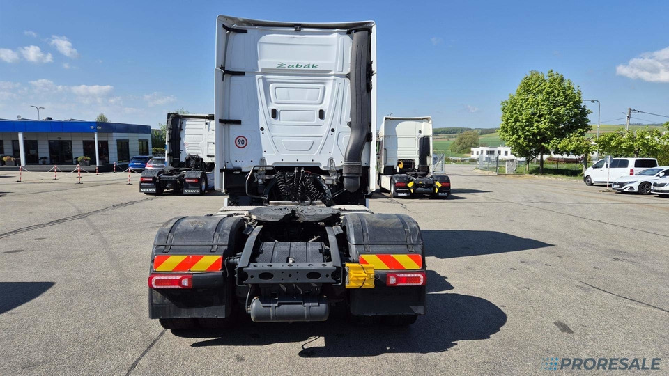 MERCEDES-BENZ ACTROS 1848 GIGA SPACE EURO 6 - وحدة جر: صورة 4 MERCEDES-BENZ ACTROS 1848 GIGA SPACE EURO 6 - وحدة جر: صورة 4