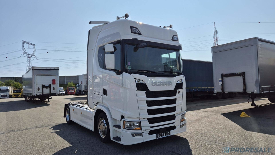 SCANIA S500 N323 NGS TOP LINE LOW DECK EURO 6 - وحدة جر: صورة 1 SCANIA S500 N323 NGS TOP LINE LOW DECK EURO 6 - وحدة جر: صورة 1