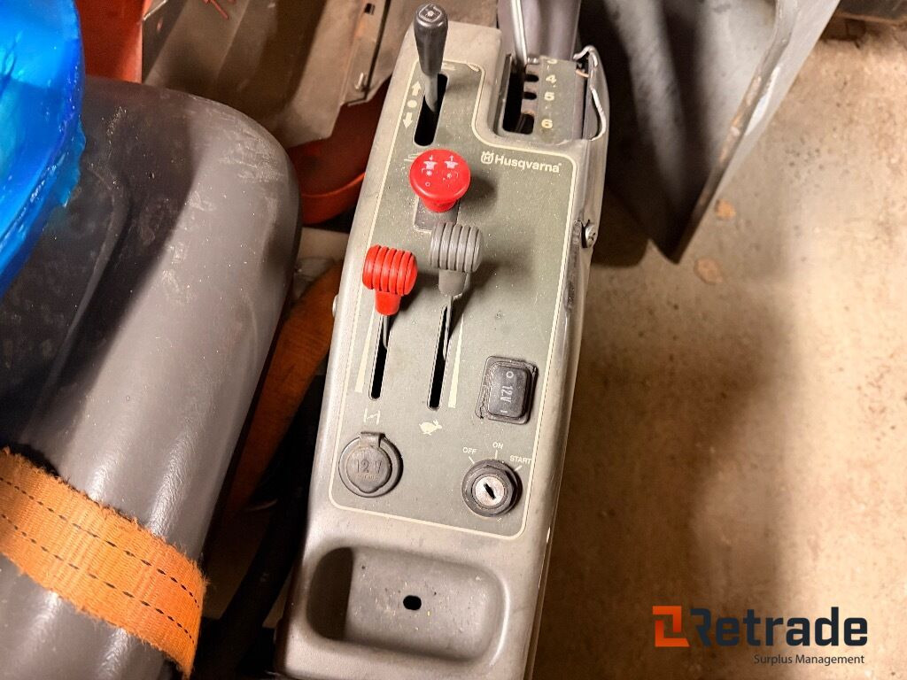 جزازة أعشاب الحدائق 2 stk Husqvarna P524 repobjekter: صورة 15