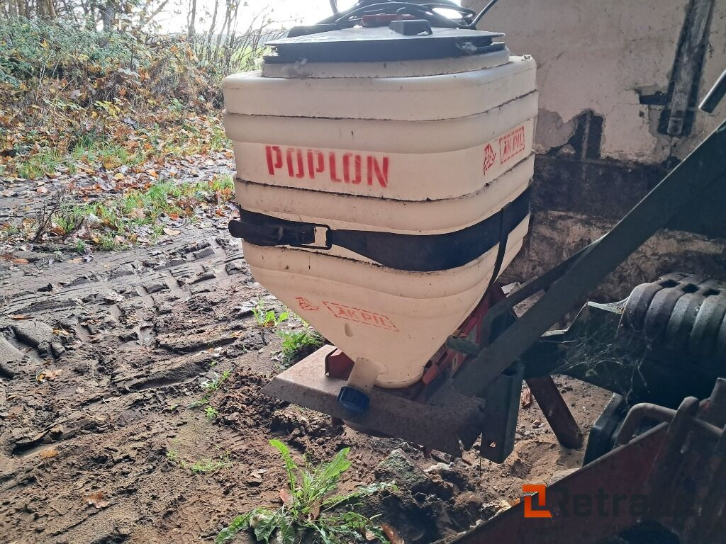 Akpil Poplon Elspreder/saltspreder - آليات: صورة 1 Akpil Poplon Elspreder/saltspreder - آليات: صورة 1