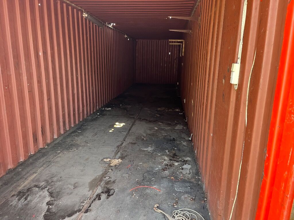 Container Container 40 " Standard Container 40" - صندوق مغلق/حاوية: صورة 5 Container Container 40 " Standard Container 40" - صندوق مغلق/حاوية: صورة 5