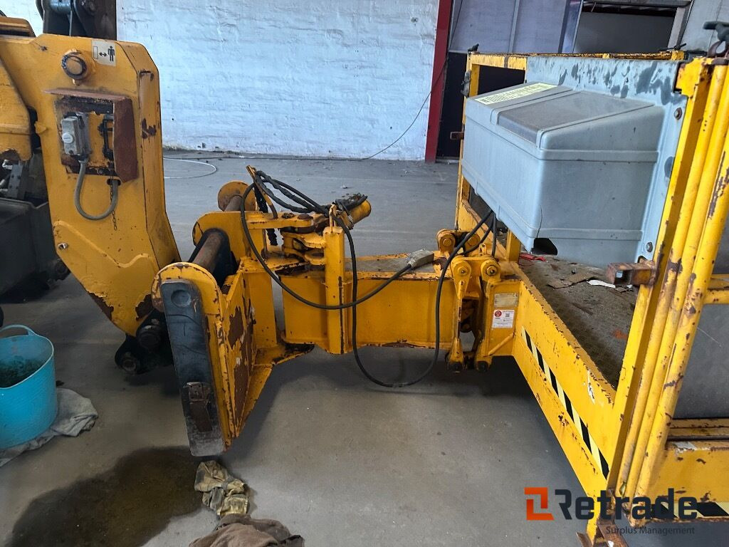 Dieci Icarus 40,16 Teleskoplæsser med drejebar kurv - رافعة تلسكوبية: صورة 4 Dieci Icarus 40,16 Teleskoplæsser med drejebar kurv - رافعة تلسكوبية: صورة 4