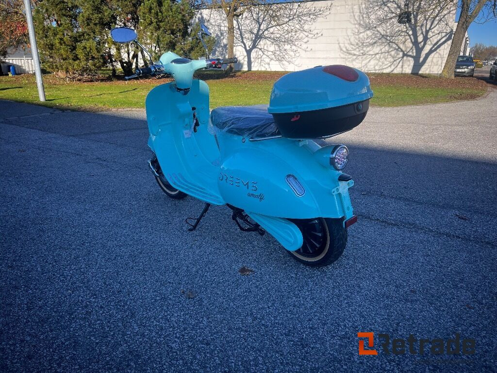 EL Skoter/EL moped Dreems Amalfi - Hely ny - آليات: صورة 3 EL Skoter/EL moped Dreems Amalfi - Hely ny - آليات: صورة 3