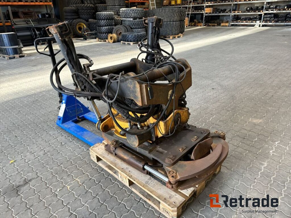ENGCON EC30 - آلات البناء: صورة 2 ENGCON EC30 - آلات البناء: صورة 2