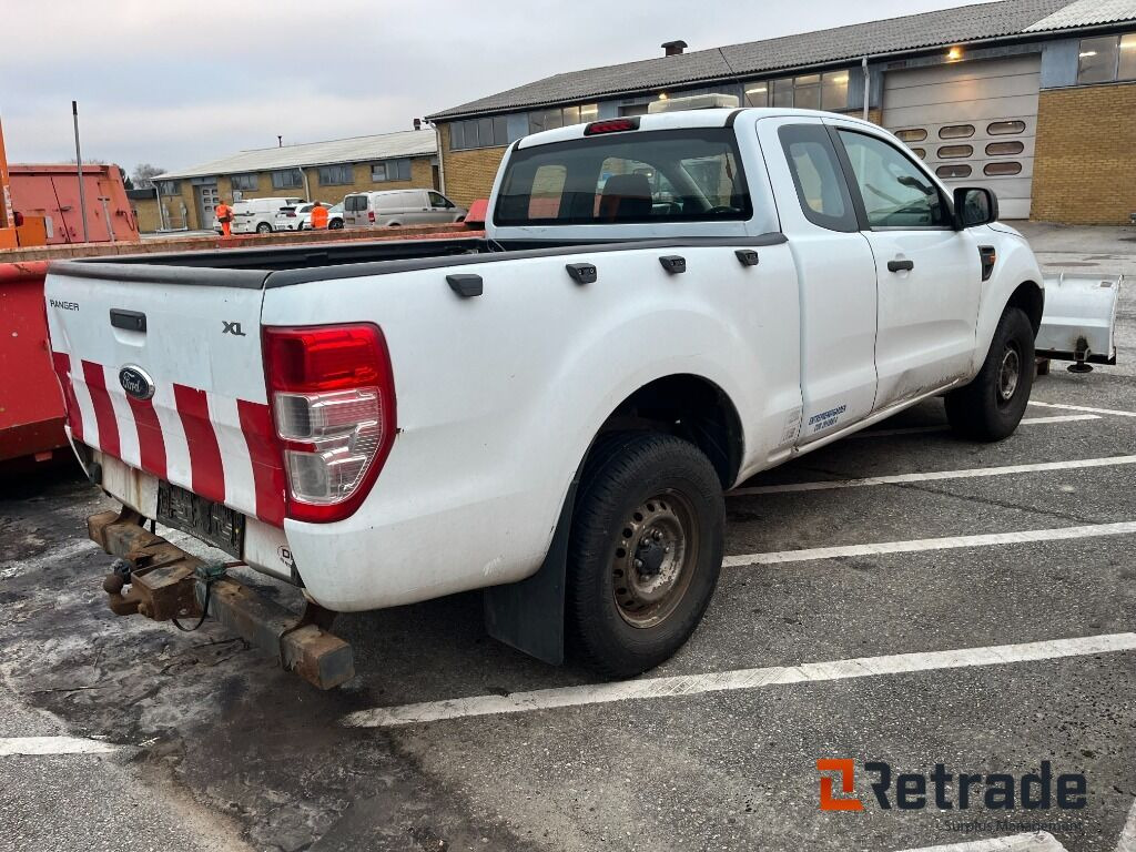 Ford Ranger 2.2 Tdci Rab Cab 4x4 Manuel med sneplov - سيارة: صورة 3 Ford Ranger 2.2 Tdci Rab Cab 4x4 Manuel med sneplov - سيارة: صورة 3