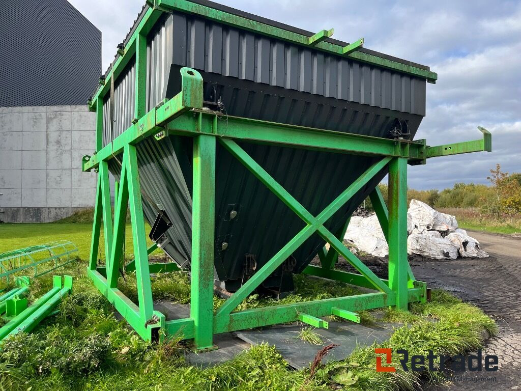 Forskelligt udstyr Asfalt silo Isoleret asfalt silo 60 Tons - آلة أسفلت: صورة 3 Forskelligt udstyr Asfalt silo Isoleret asfalt silo 60 Tons - آلة أسفلت: صورة 3