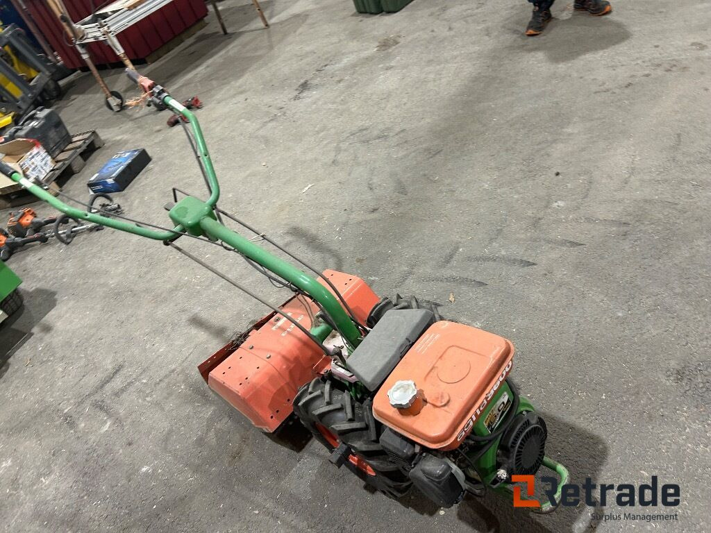 Jord Fres fra Agria 3366 - آلة حراثة الحدائق: صورة 2 Jord Fres fra Agria 3366 - آلة حراثة الحدائق: صورة 2