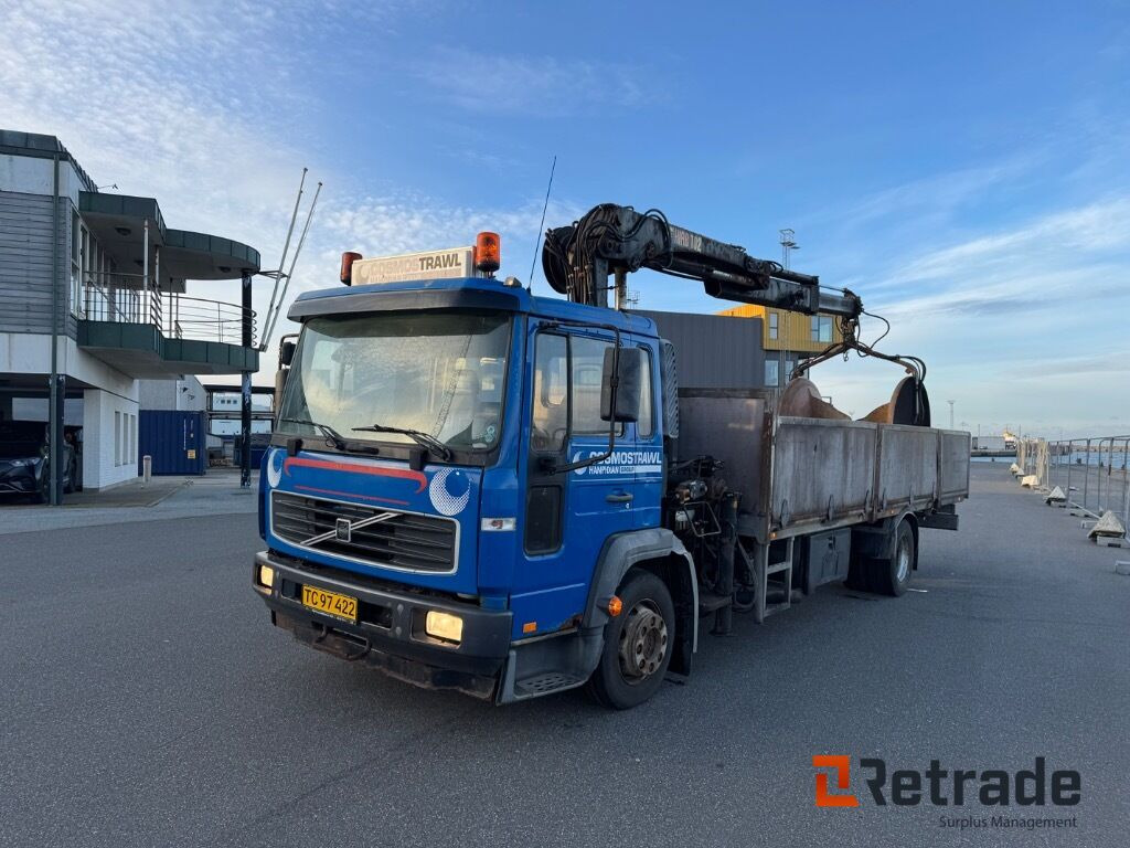 Kranbil VOLVO FL 612 - شاحنات مسطحة, شاحنة كرين: صورة 1 Kranbil VOLVO FL 612 - شاحنات مسطحة, شاحنة كرين: صورة 1