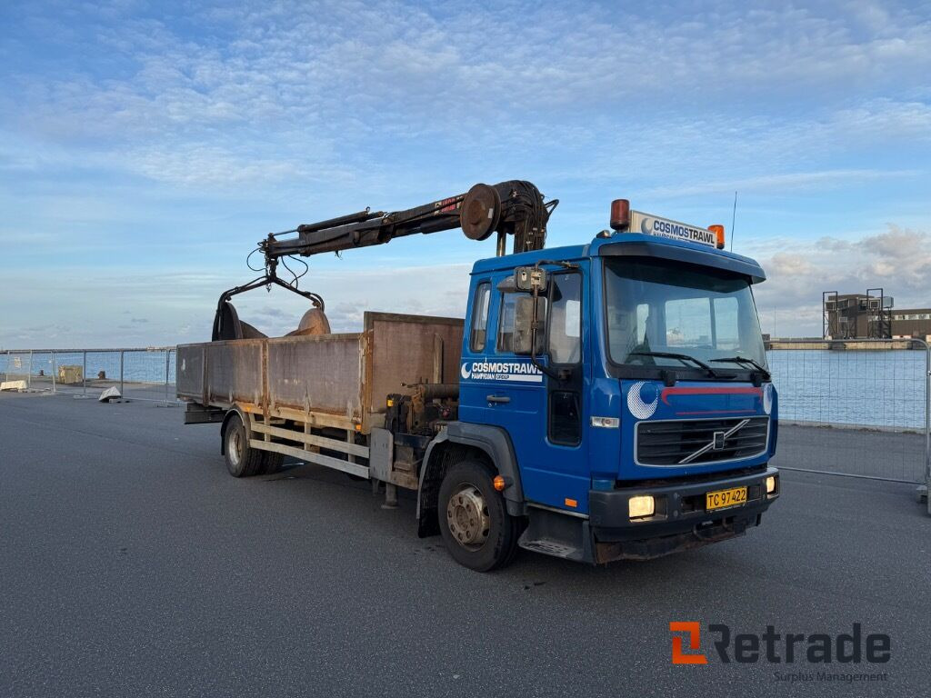 Kranbil VOLVO FL 612 - شاحنات مسطحة, شاحنة كرين: صورة 2 Kranbil VOLVO FL 612 - شاحنات مسطحة, شاحنة كرين: صورة 2