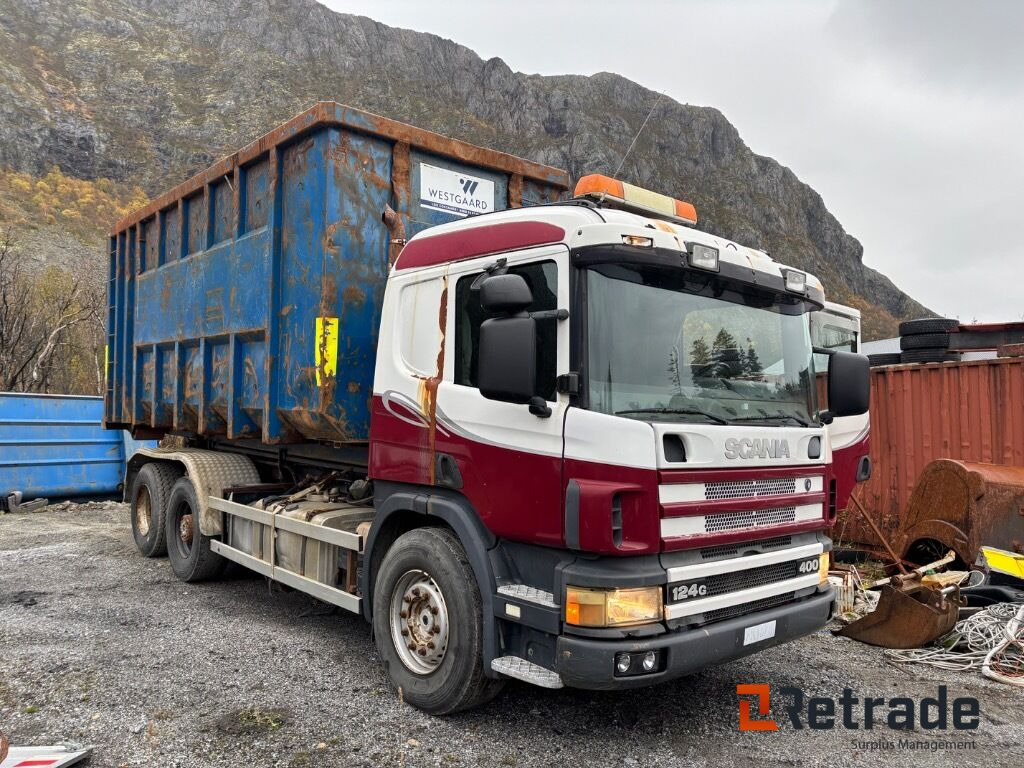 Krokbil Scania 124G - شاحنة ذات خطاف: صورة 1 Krokbil Scania 124G - شاحنة ذات خطاف: صورة 1