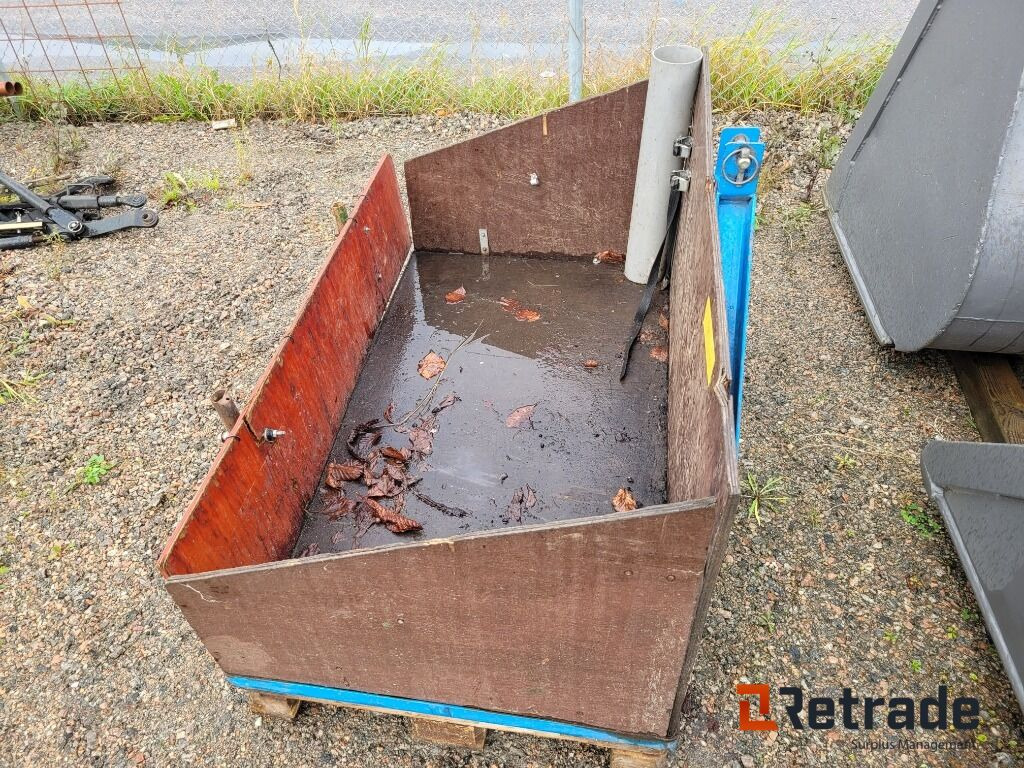Lastflak / lastbrygga till traktor 3-punkt - الآلات الزراعية: صورة 5 Lastflak / lastbrygga till traktor 3-punkt - الآلات الزراعية: صورة 5