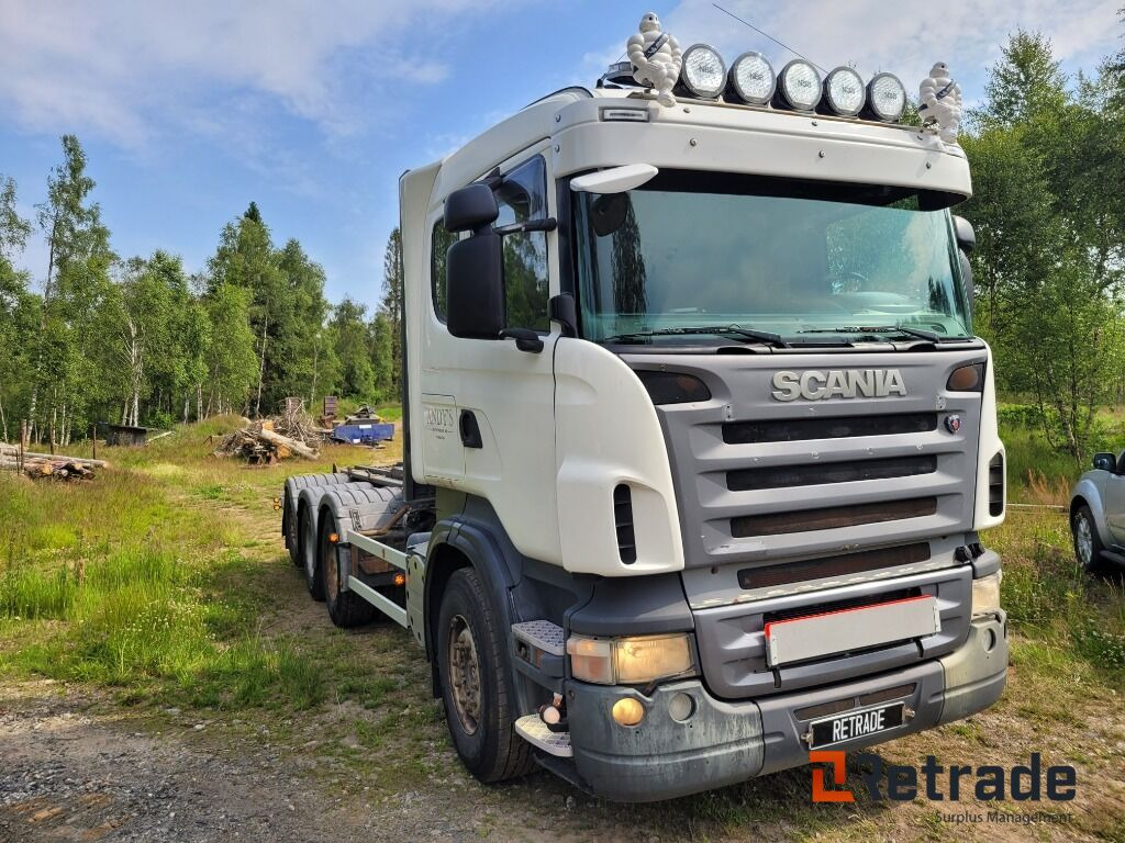 Lastväxlare tridem SCANIA R480 - شاحنة ذات خطاف, شاحنة كرين: صورة 2 Lastväxlare tridem SCANIA R480 - شاحنة ذات خطاف, شاحنة كرين: صورة 2