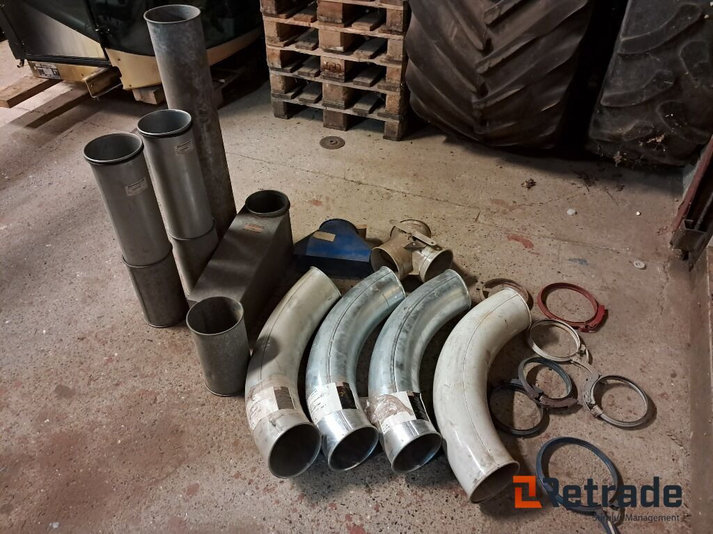 Lot med rør til Korntransport Kongskilde Ø160mm - معدات ما بعد الحصاد: صورة 2 Lot med rør til Korntransport Kongskilde Ø160mm - معدات ما بعد الحصاد: صورة 2