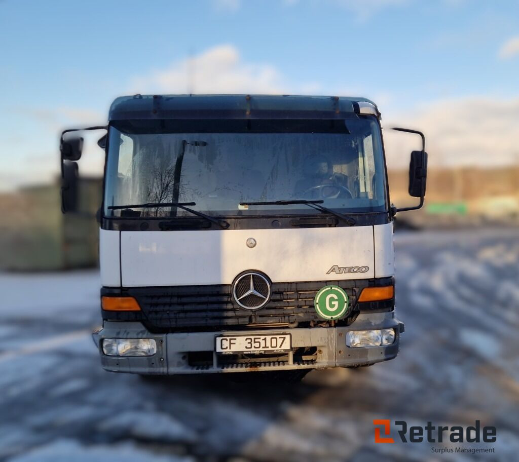 Mercedes-Benz Atego 818L med 6 meter plan og kran - شاحنات مسطحة, شاحنة كرين: صورة 5 Mercedes-Benz Atego 818L med 6 meter plan og kran - شاحنات مسطحة, شاحنة كرين: صورة 5