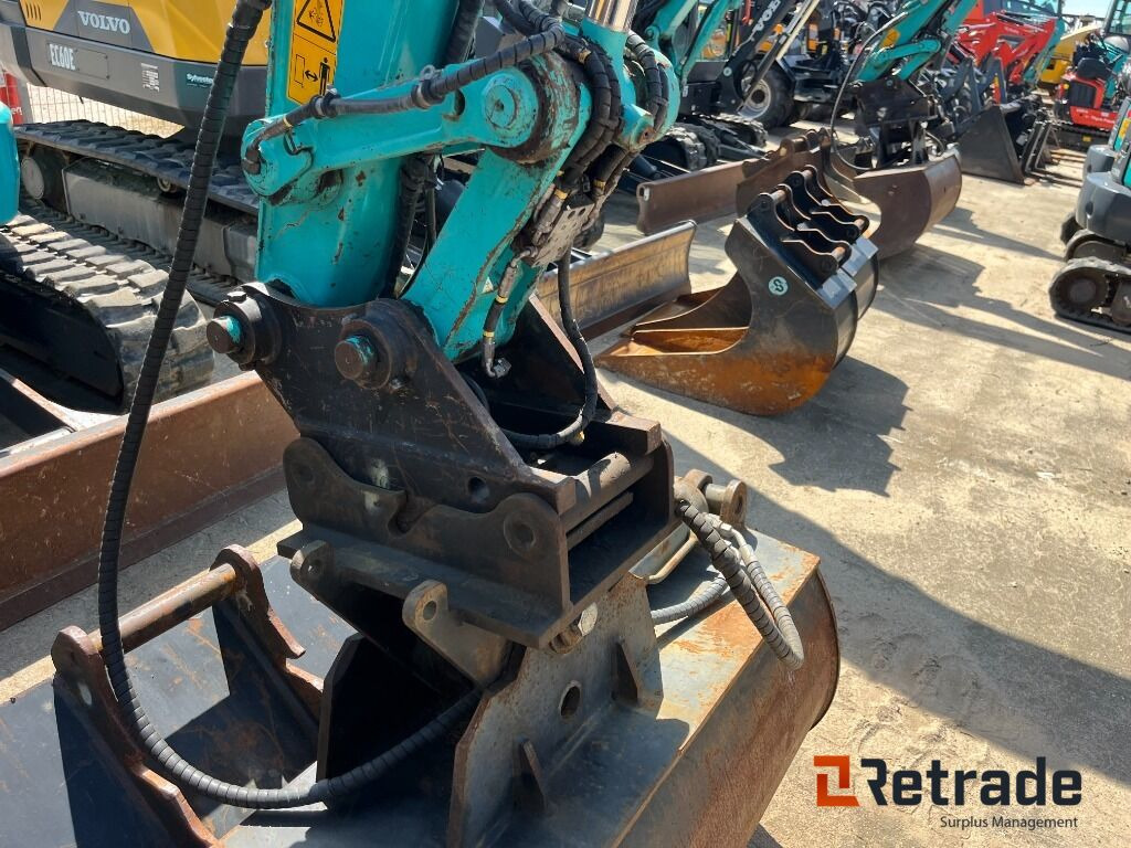 Minigraver Kobelco SK35 SR- 6 E 3,5 Tons minigraver - حفارة مُصَّغرة: صورة 4 Minigraver Kobelco SK35 SR- 6 E 3,5 Tons minigraver - حفارة مُصَّغرة: صورة 4