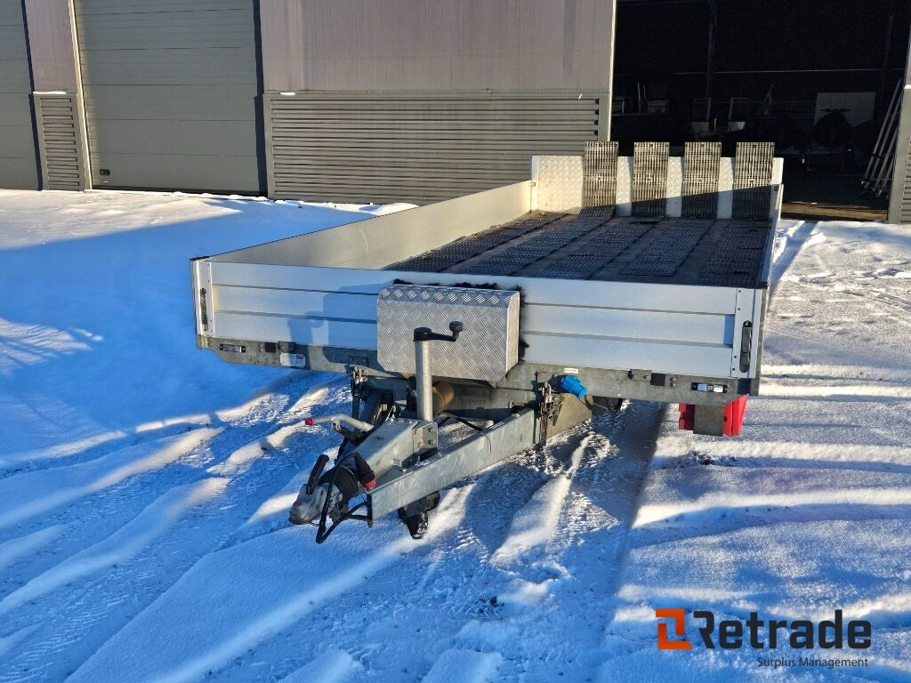 Multisläp Westbay Agados Adam med tipp - مقطورة قلاب: صورة 2 Multisläp Westbay Agados Adam med tipp - مقطورة قلاب: صورة 2