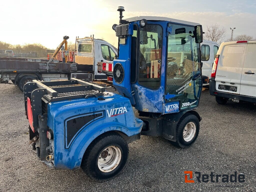 Redskabsbærer VITRA 2060 - آلية المنفعة/ مركبة خاصة: صورة 3 Redskabsbærer VITRA 2060 - آلية المنفعة/ مركبة خاصة: صورة 3