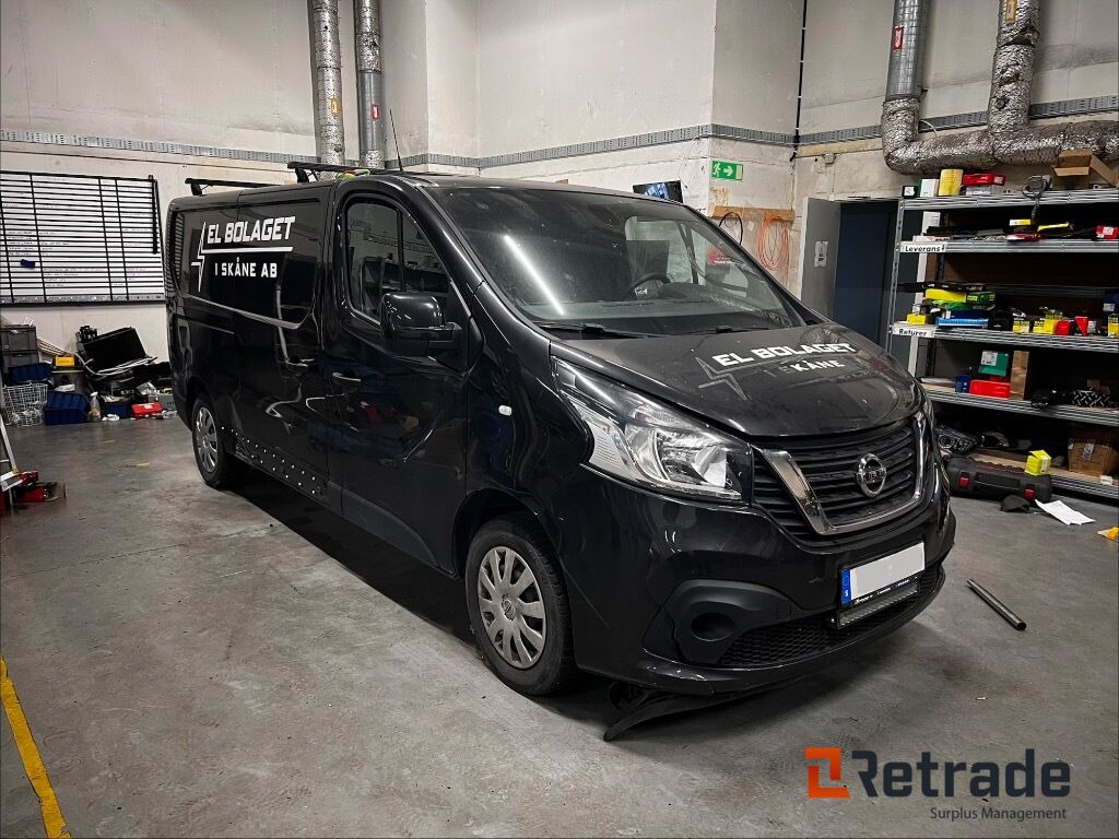 Reparationsobjekt Skåpbil Nissan NV300, 2019, Manuell, Låga Mil - سيارة: صورة 3 Reparationsobjekt Skåpbil Nissan NV300, 2019, Manuell, Låga Mil - سيارة: صورة 3