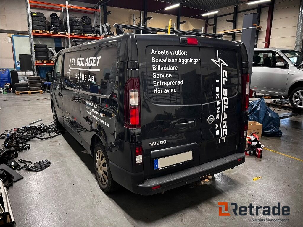 Reparationsobjekt Skåpbil Nissan NV300, 2019, Manuell, Låga Mil - سيارة: صورة 2 Reparationsobjekt Skåpbil Nissan NV300, 2019, Manuell, Låga Mil - سيارة: صورة 2