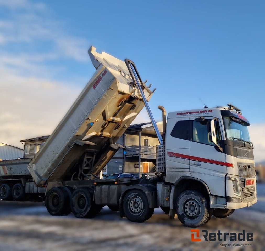 Robust og klar tippbil – Volvo FH16 650 8x4 med tipp og hengeropplegg - شاحنة قلاب: صورة 3 Robust og klar tippbil – Volvo FH16 650 8x4 med tipp og hengeropplegg - شاحنة قلاب: صورة 3