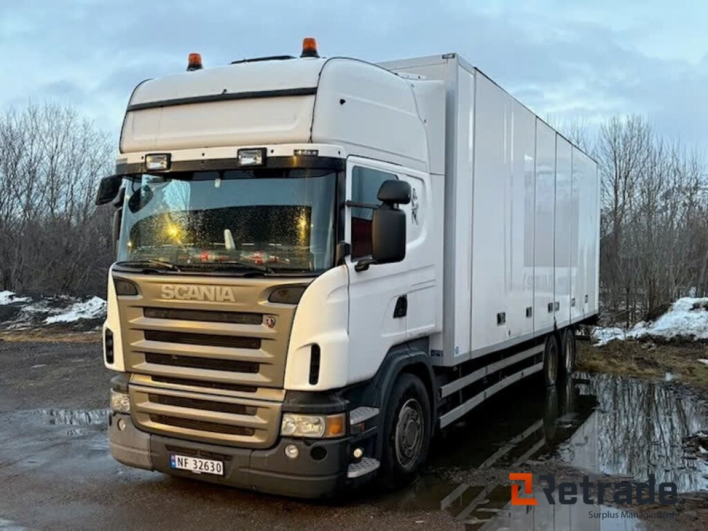 SCANIA R420LB SKAPBIL - شاحنة مقفلة: صورة 3 SCANIA R420LB SKAPBIL - شاحنة مقفلة: صورة 3