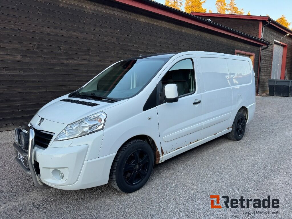Skåpbil Peugeot Expert Panel Van 1.2t 2.0 HDi - سيارة: صورة 1 Skåpbil Peugeot Expert Panel Van 1.2t 2.0 HDi - سيارة: صورة 1