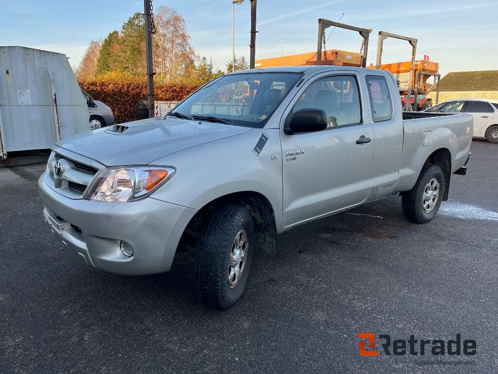 شاحنة البيك أب TOYOTA HILUX 2,5 D-4D EX.CAB 4 WD: صورة 1