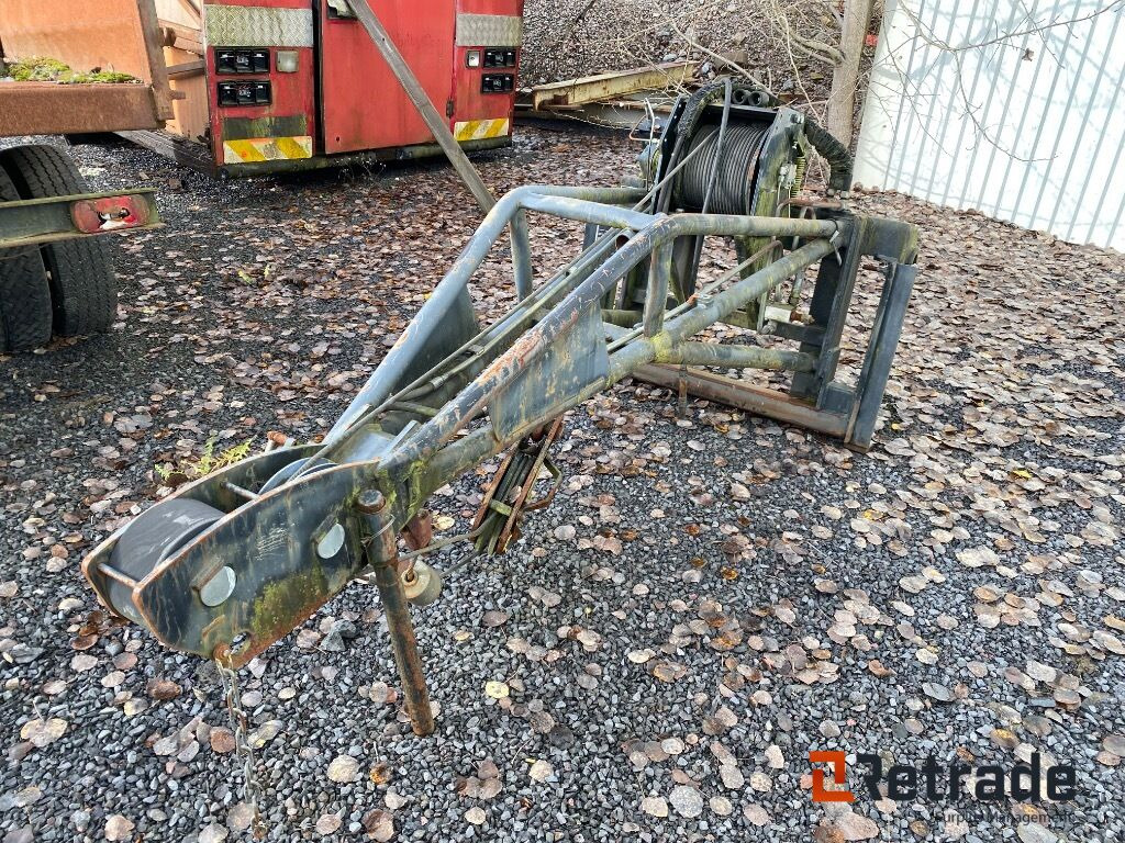 Vinsch Manitou Kranarm / Extension Jib with winch - آلات البناء: صورة 1 Vinsch Manitou Kranarm / Extension Jib with winch - آلات البناء: صورة 1