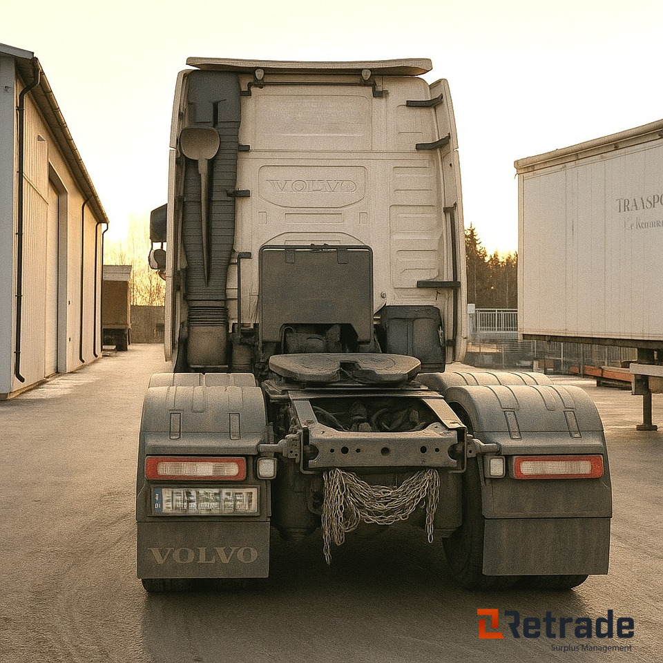 Volvo FH16 GlobeGlobetrotter trekkvogn – 2016-modell - وحدة جر: صورة 5 Volvo FH16 GlobeGlobetrotter trekkvogn – 2016-modell - وحدة جر: صورة 5