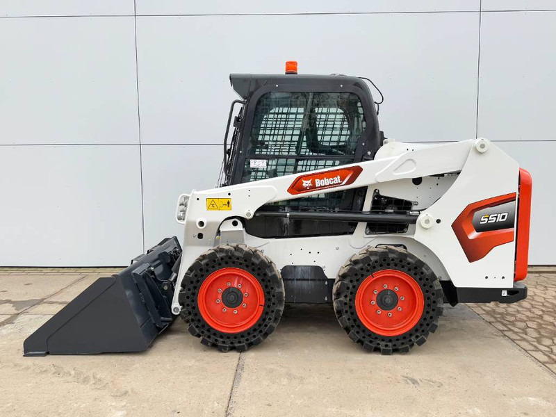 Bobcat S510 - New / Unused / Closed Cabine / AC - شيول صغير: صورة 2 Bobcat S510 - New / Unused / Closed Cabine / AC - شيول صغير: صورة 2