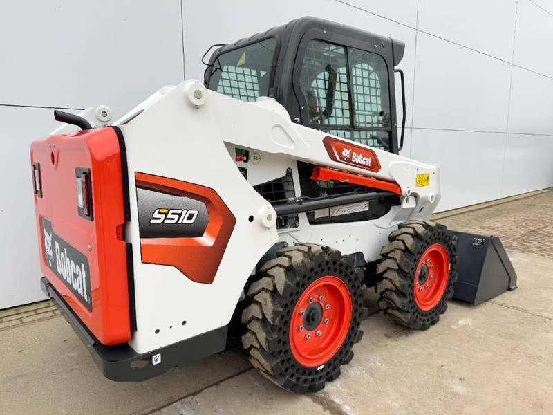 Bobcat S510 - New / Unused / Closed Cabine / AC - شيول صغير: صورة 5 Bobcat S510 - New / Unused / Closed Cabine / AC - شيول صغير: صورة 5