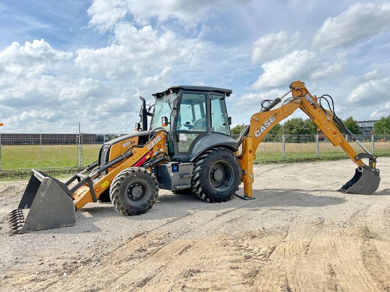 Case 851FX Plus 4WD - New / Unused / Telescopic - جرافة حفار: صورة 1 Case 851FX Plus 4WD - New / Unused / Telescopic - جرافة حفار: صورة 1
