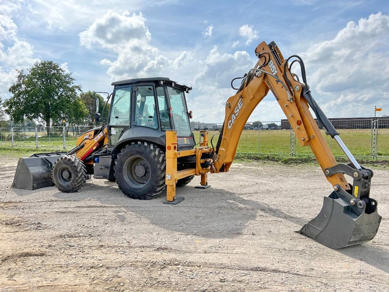 Case 851FX Plus 4WD - New / Unused / Telescopic - جرافة حفار: صورة 2 Case 851FX Plus 4WD - New / Unused / Telescopic - جرافة حفار: صورة 2