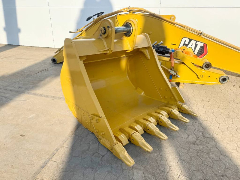 Cat 323 BOOM + STICK + BUCKET (BRAND NEW) - بكت - آلات البناء: صورة 1 Cat 323 BOOM + STICK + BUCKET (BRAND NEW) - بكت - آلات البناء: صورة 1