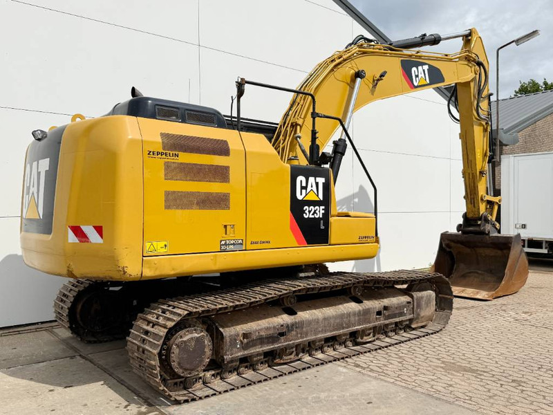 Cat 323FL - German Machine / Rear + Side Camera - حفار زحاف: صورة 5 Cat 323FL - German Machine / Rear + Side Camera - حفار زحاف: صورة 5