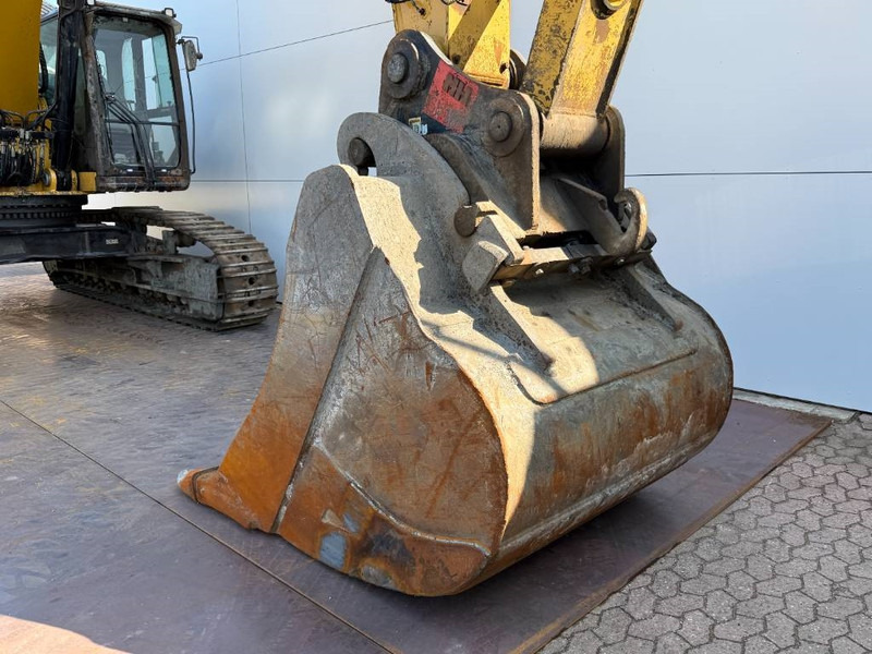 حفار زحاف Cat 345DL - German Machine / Automatic Greasing: صورة 17