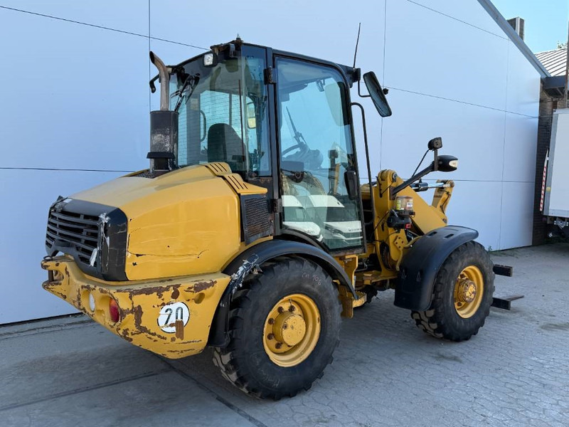 Cat 906H - Auto Greasing / Quick Coupler - اللودر بعجل: صورة 5 Cat 906H - Auto Greasing / Quick Coupler - اللودر بعجل: صورة 5