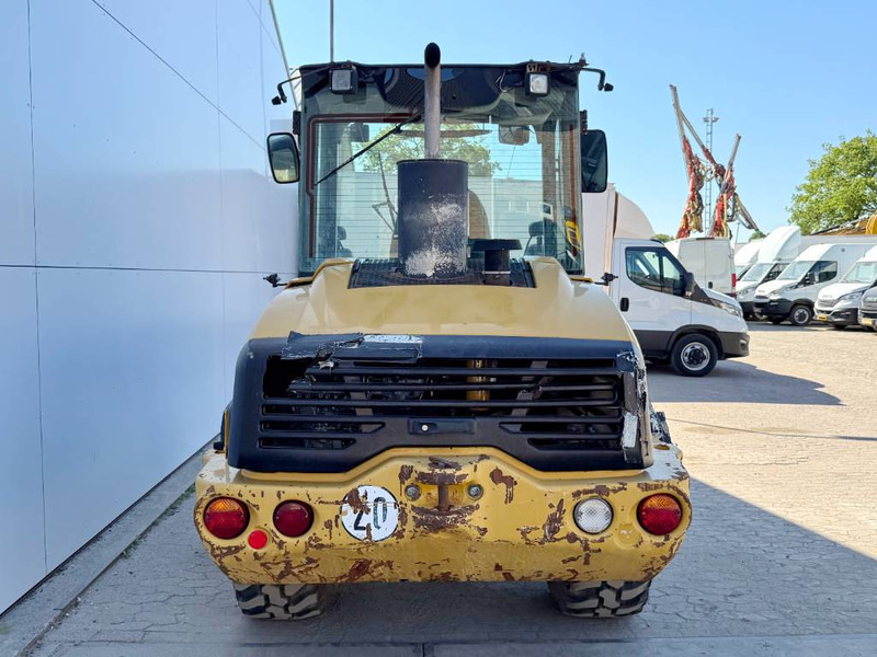 Cat 906H - Automatic Greasing / Quick Coupler - اللودر بعجل: صورة 4 Cat 906H - Automatic Greasing / Quick Coupler - اللودر بعجل: صورة 4