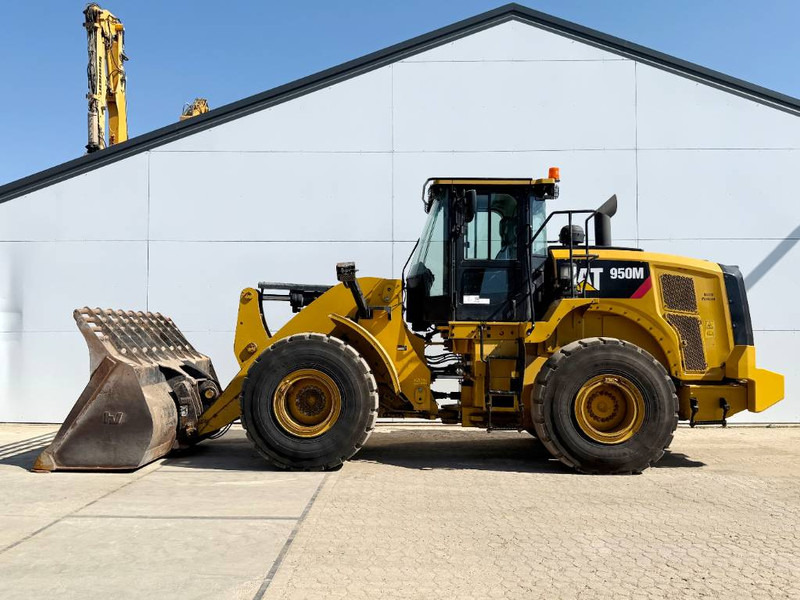 Cat 950M - Dutch Machine / 3rd Function - اللودر بعجل: صورة 1 Cat 950M - Dutch Machine / 3rd Function - اللودر بعجل: صورة 1