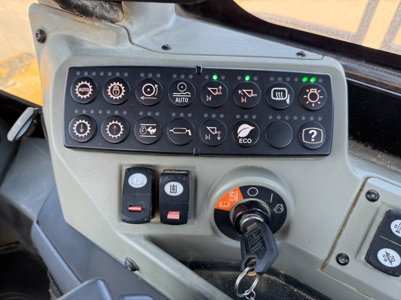 اللودر بعجل Cat 988K - German Machine / CE + EPA: صورة 12