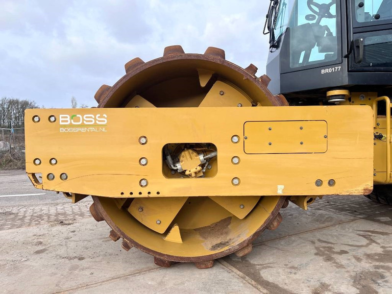 مدحلة Cat CS66B - Excellent Condition / Low Hours / CE: صورة 9