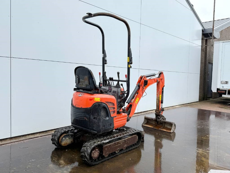 Kubota U10-3 - Hydr. Undercarriage / Hammer Lines - حفارة مُصَّغرة: صورة 5 Kubota U10-3 - Hydr. Undercarriage / Hammer Lines - حفارة مُصَّغرة: صورة 5