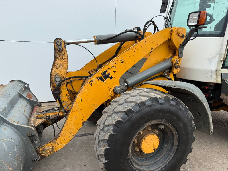 اللودر بعجل Liebherr L509 - German Machine / Automatic Greasing: صورة 19